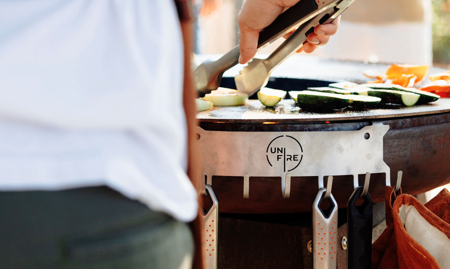 Unifire® Utensils Holder