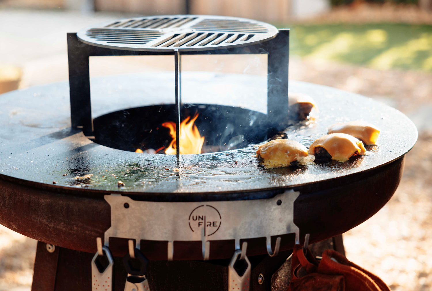 Unifire™ Utensils Holder